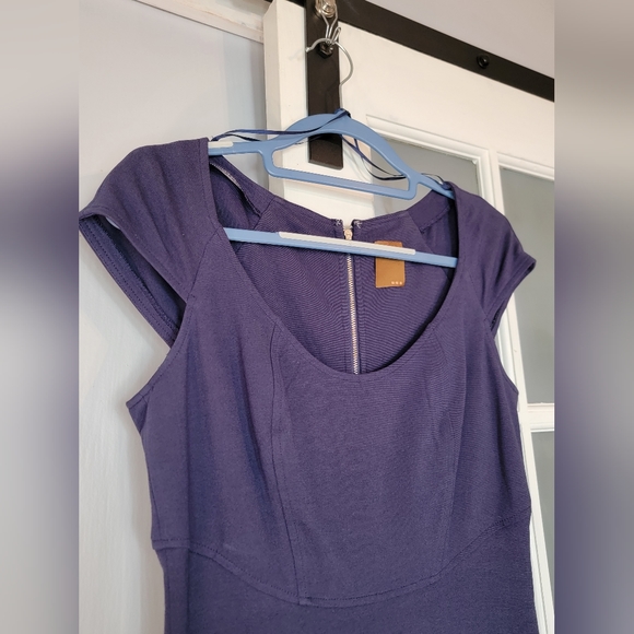 Ali Ro Navy Cap Sleeve Bodycon Dress size 6 - Picture 2 of 9